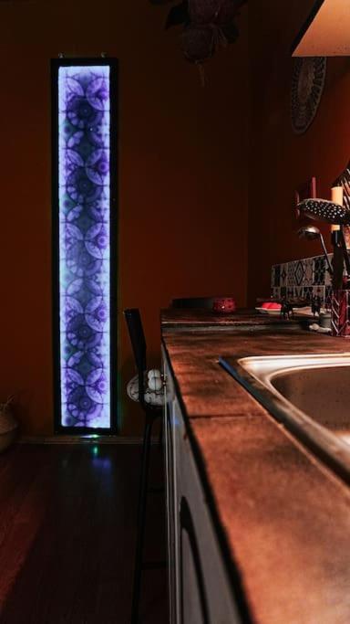 Sahara With Shared Bathroom In Centre Pressburg